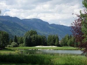 Teton Pines 16th Tips